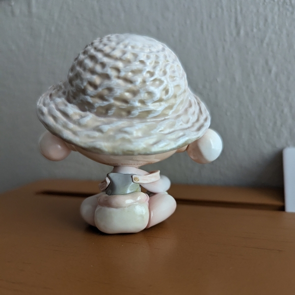 SOLD- Skullpanda Pop Mart Warmth Series - Picture 4 of 8